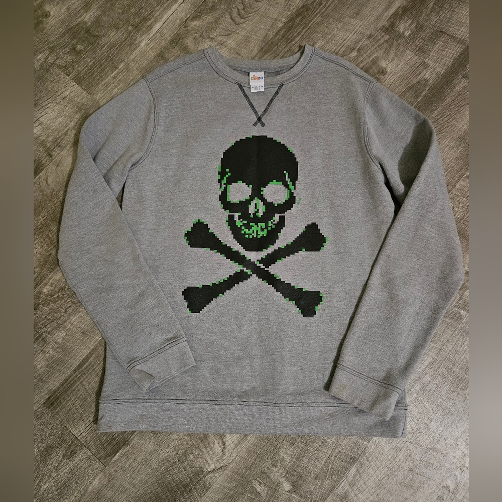 Boys Skull&Crossbones Sweatshirt Size 16-18